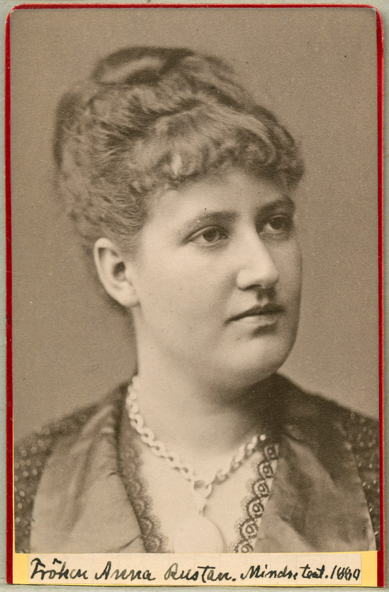 Anna Rustan, porträtt -Musik- och Teaterbiblioteket / DigitaltMuseum