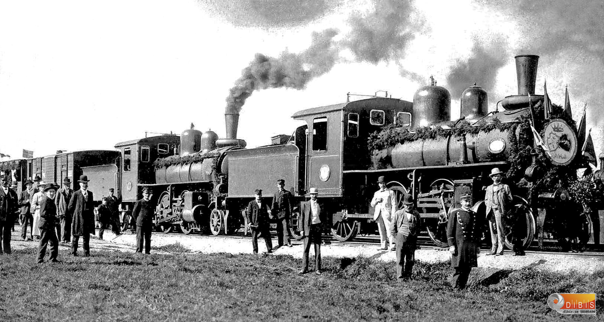 Invigningen av Dala-Helsinglands-Jernväg "DHJ" . Invigningståget 23/8 1902.