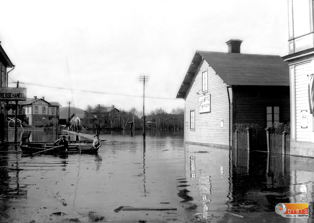 Bollnäs Stationsgatan "Spången" Översvämning