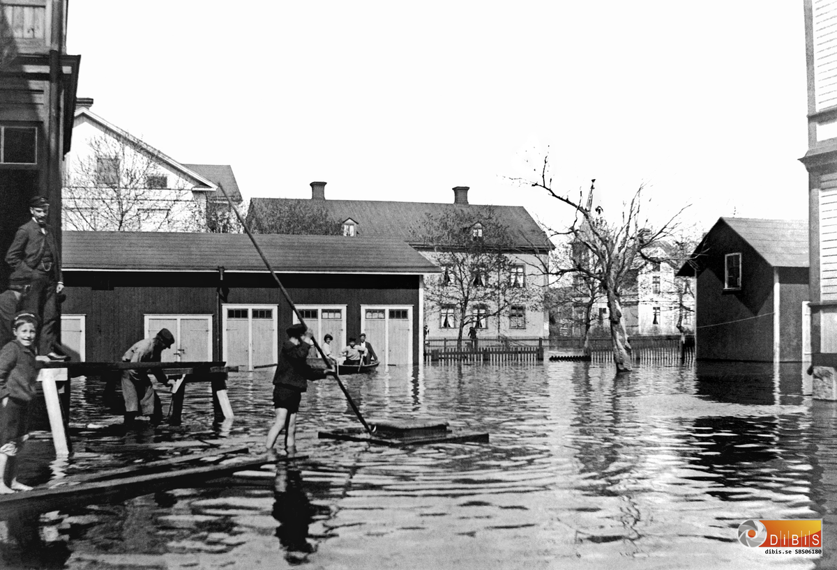 Bollnäs Öster.
Översvämning.