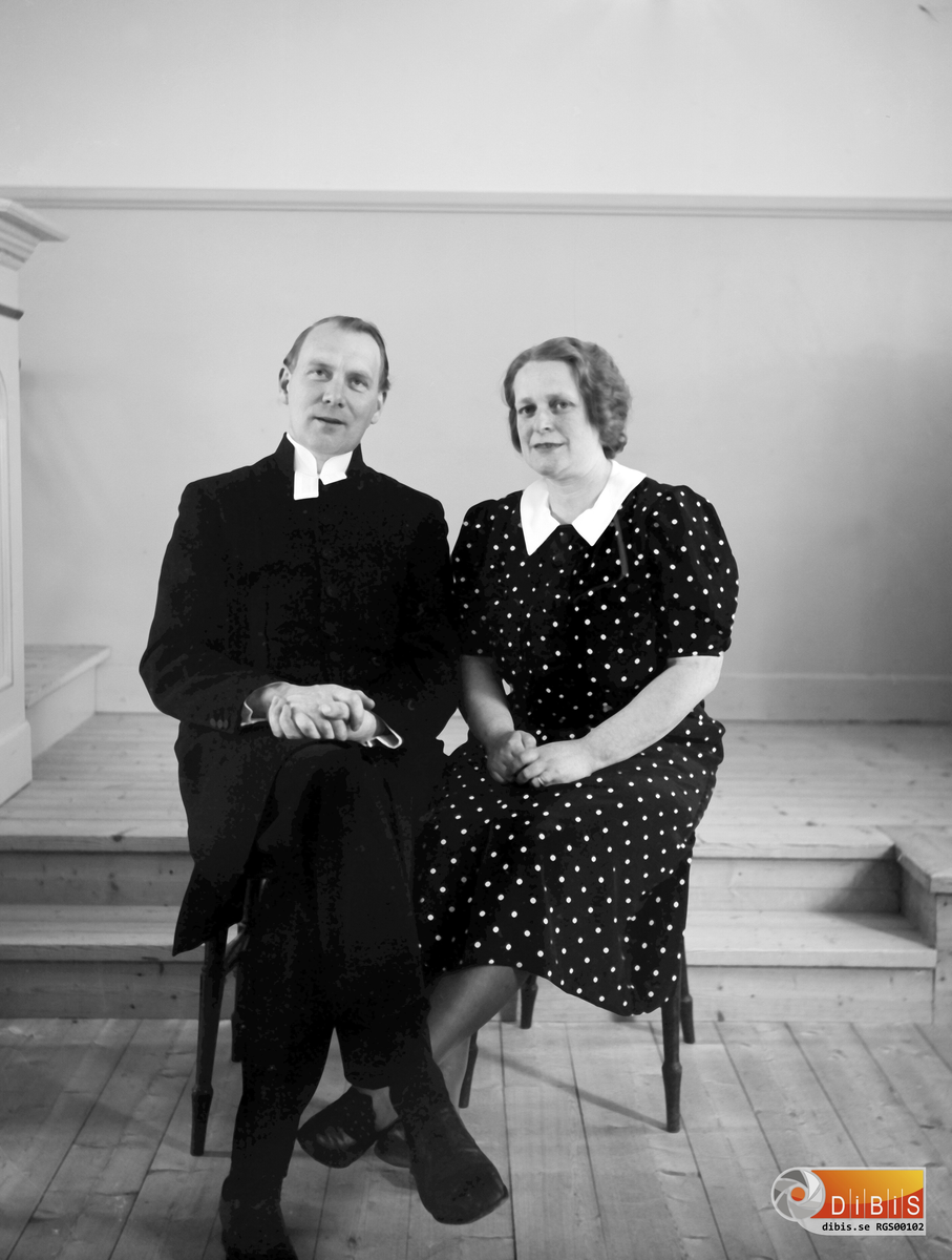 Kyrkoherdeparet Erik Oldeberg och Lisa Oldeberg,
Rengsjö församling