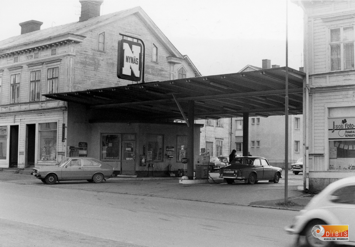 Nynäsmacken vid Norralagatan, Söderhamn i november 1975