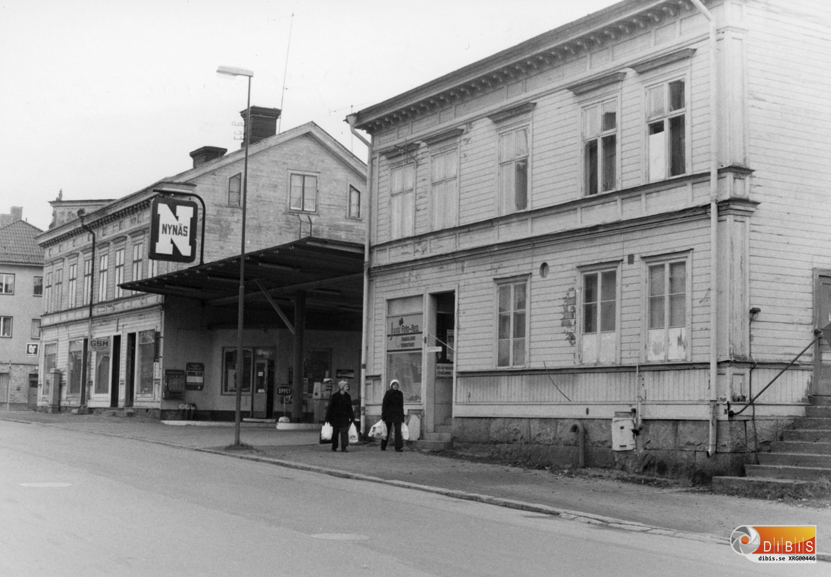 Nynäsmacken vid Norralgatan, Söderhamn i november 1975