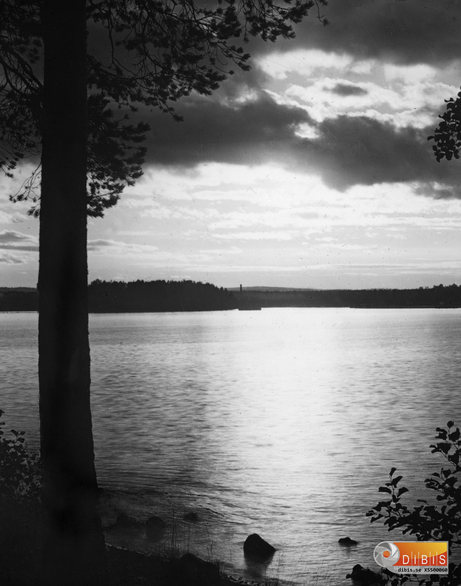 Söderhamns skärgård. Utsikt från Fyrholmen 1917.