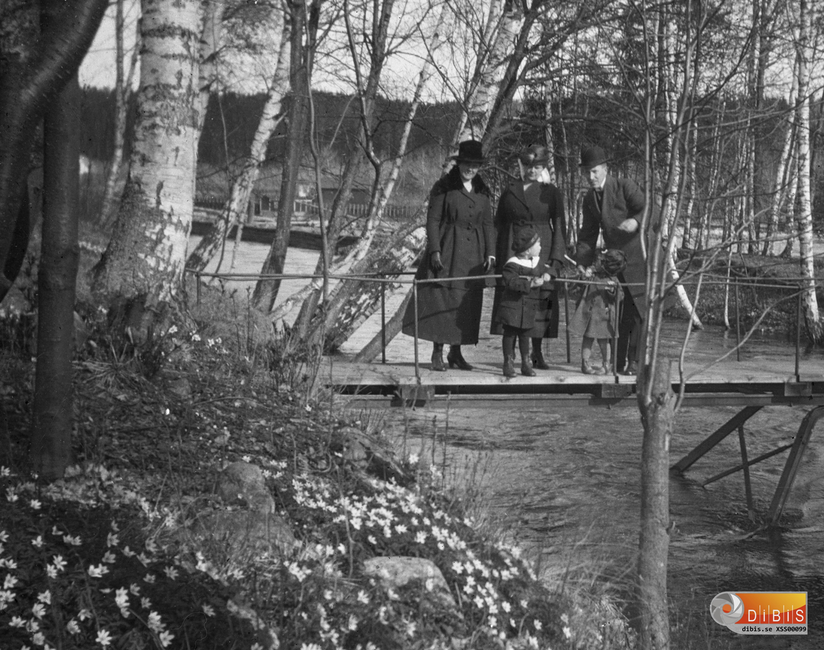 "I Bergvik 2/5 1920."