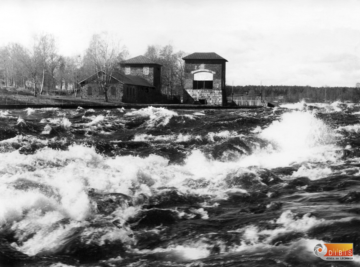 Hyttan , vid södra älvstranden av Ljusnan i Ljusne