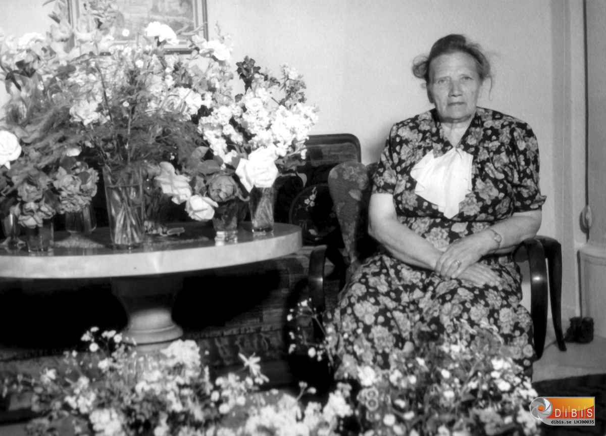 Bilden föreställer Hulda Jonsson.