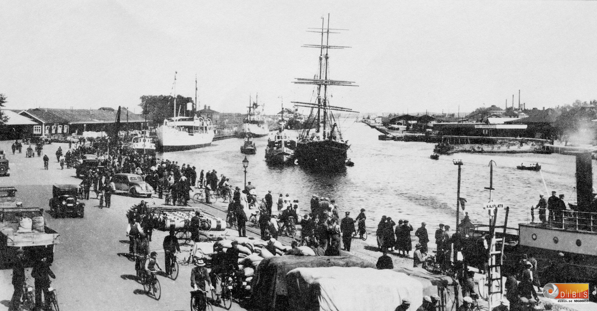 Briggen Gerda kommer till Gävle den 8 juni 1936.