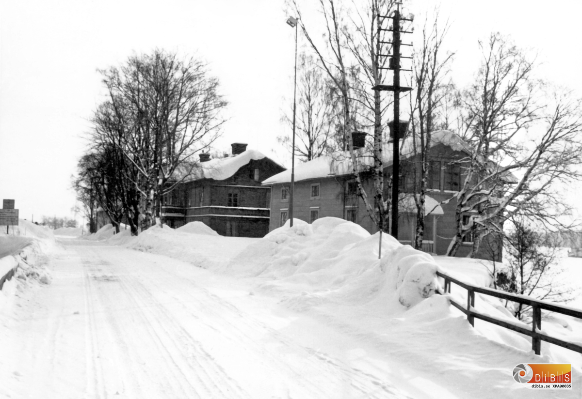 19-2 1969
Holmen Ljusne vid skiljestället.