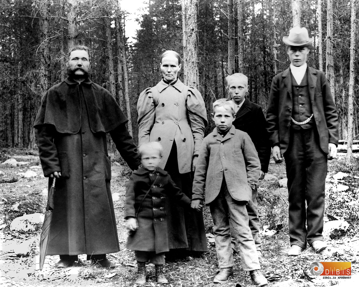 Familjen Östavall från Alby