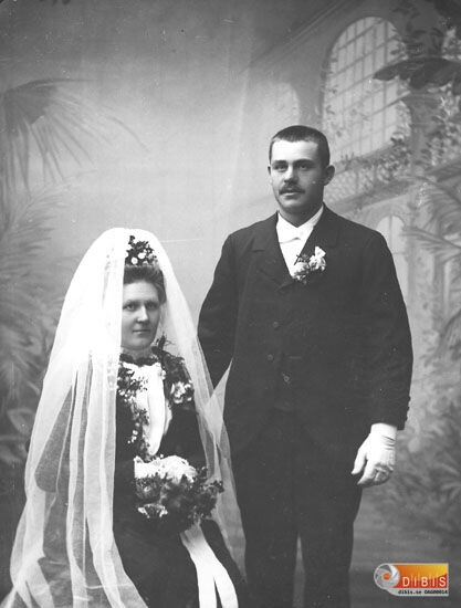 Brudpar.
Juggas-Olof och Passla-Elin Helena Jonsson.