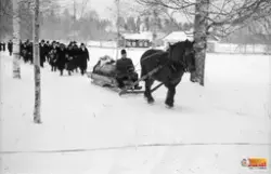 Någon körs till den sista vilan i Svabensverk.