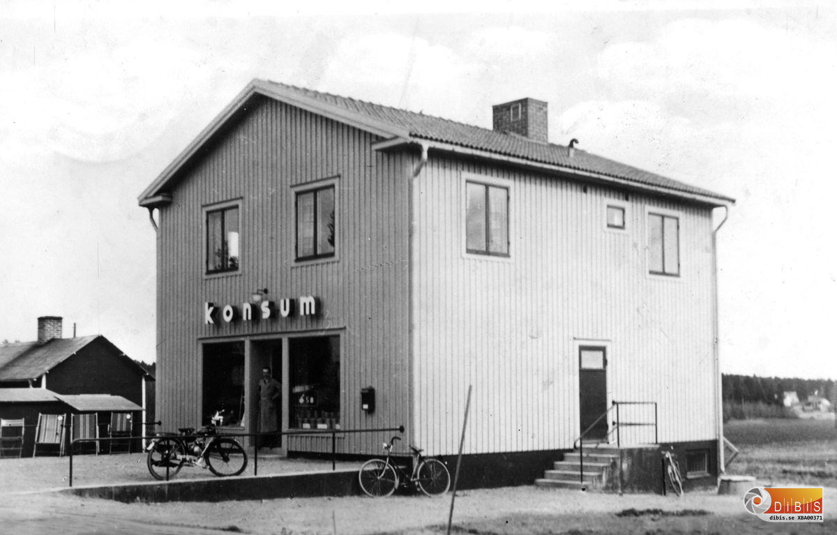 Konsumbutiken i Mokorset, nedlagd sedan många år.
