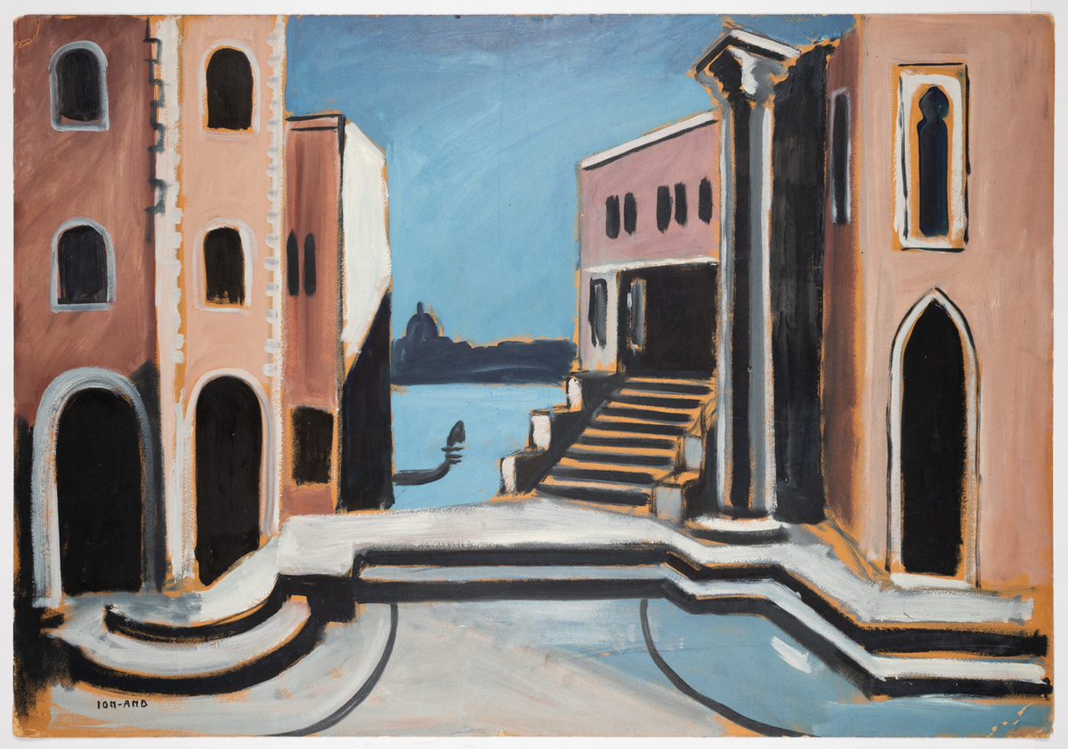 Öppen plats med bebyggelse omkring. Husen i framkanten på vadera sidan har dörröppningar. På höger sida leder en lång trappa upp till en dörröppning. I bakgrunden vatten, en gondol skymtar och utanför syns silhuetten av ytterligare bebyggelse bl a en kyrka. Husen är i brunrosa, svart och vitt. Blågrått vatten och blågrå himmel.  Liknar 97/1989
