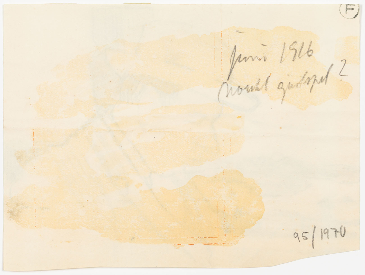 Mansfigur i profil med blicken nedåt till vänster. Han är klädd i kostym, överrock och hatt. Ett skärgårdslandskap i bakgrunden.
