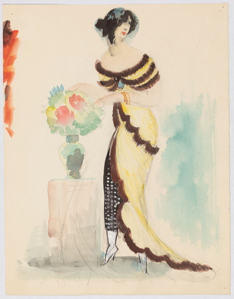 Stående kvinna i helfigur. Iklädd gul lång klänning med släp och brunna kanter. Den är urringad. Under den uppslitsade klänningen en svart kjol med silverprickar. Hon har silverstövlar. På hennes högra sida står en vas med blommor. På baksidan: En rodbåt på land. I förgrunden till vänster står två tunnor och en flaska som det står konjak på. I bakgrunden är träd antydda.
