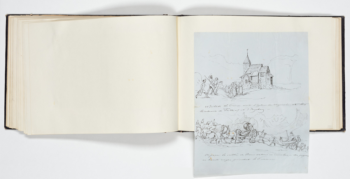 En uniformerad man som ramlat på alla fyra och över honom faller en svartklädd kvinna. Tre kvinnor i aftonklänningar sitter bakom på en bänk och ser förskräckta på det som händer.
