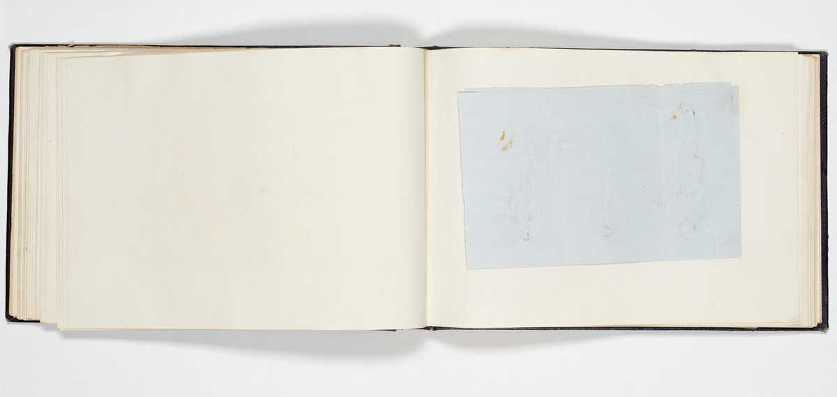 En uniformerad man som ramlat på alla fyra och över honom faller en svartklädd kvinna. Tre kvinnor i aftonklänningar sitter bakom på en bänk och ser förskräckta på det som händer.
