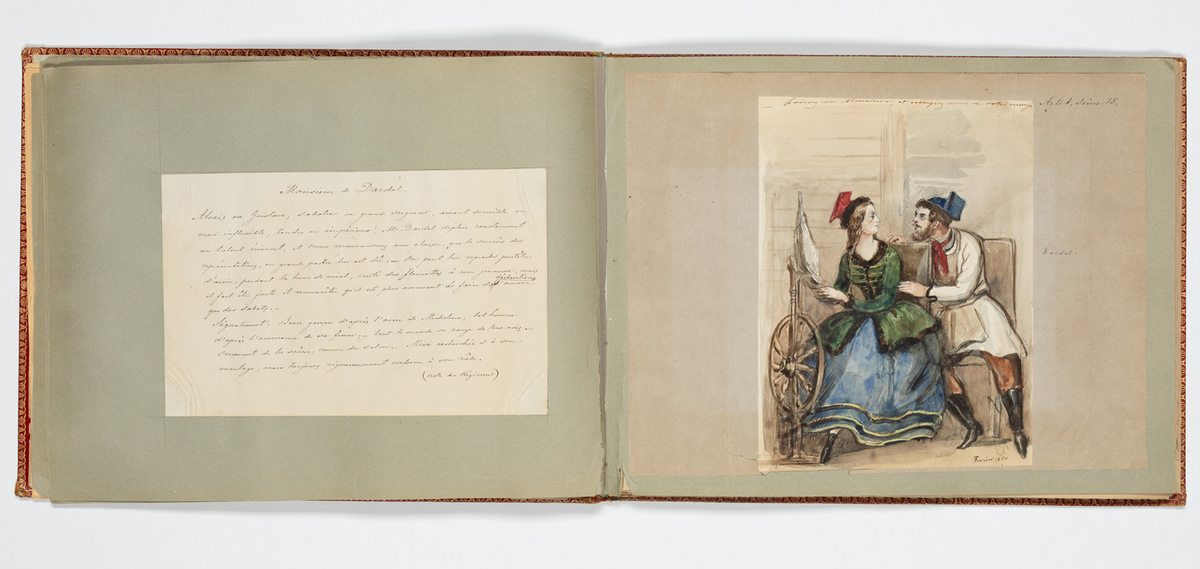 Album med flera teckningar av karaktärer och scener
