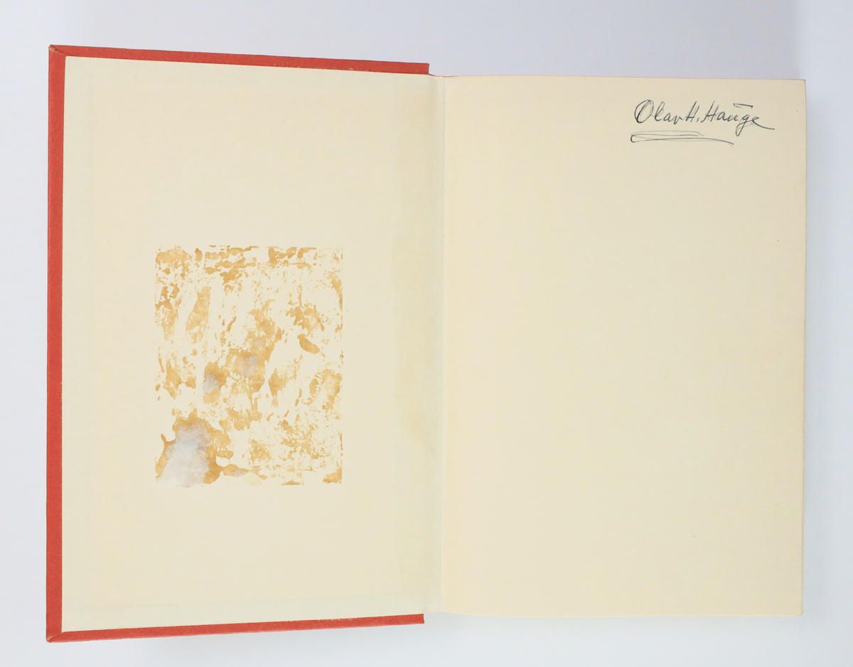 Bøker frå boksamlinga til Olav H. Hauge