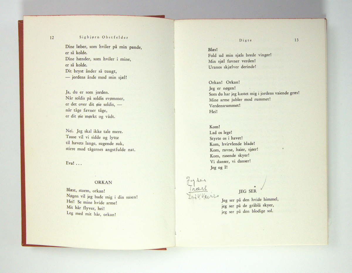 Bøker frå boksamlinga til Olav H. Hauge