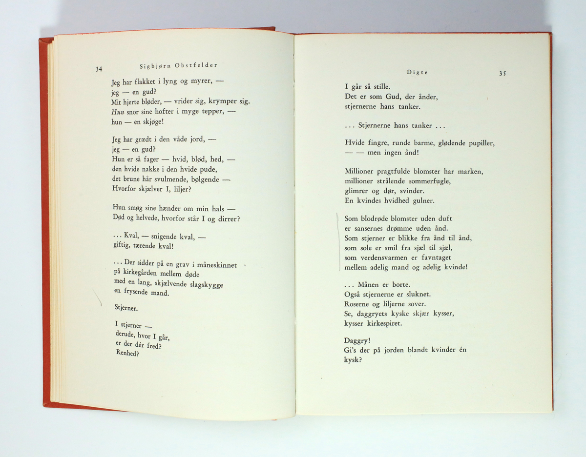 Bøker frå boksamlinga til Olav H. Hauge