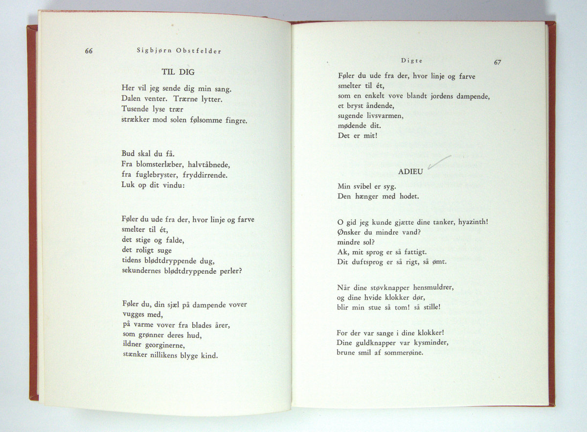 Bøker frå boksamlinga til Olav H. Hauge