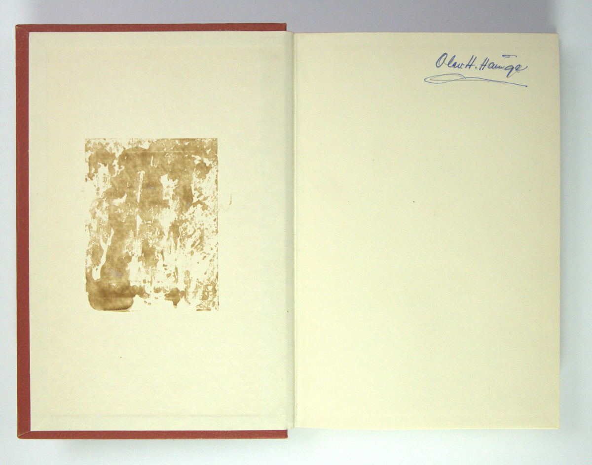 Bøker frå boksamlinga til Olav H. Hauge