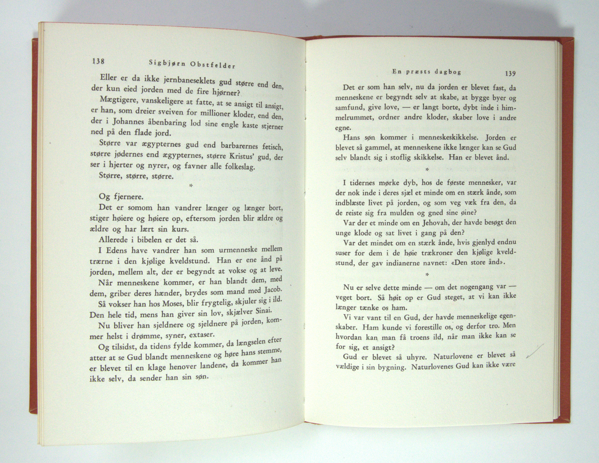 Bøker frå boksamlinga til Olav H. Hauge