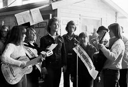 År 1976 var det riksdagsval i Sverige och i Orminge Centrum 