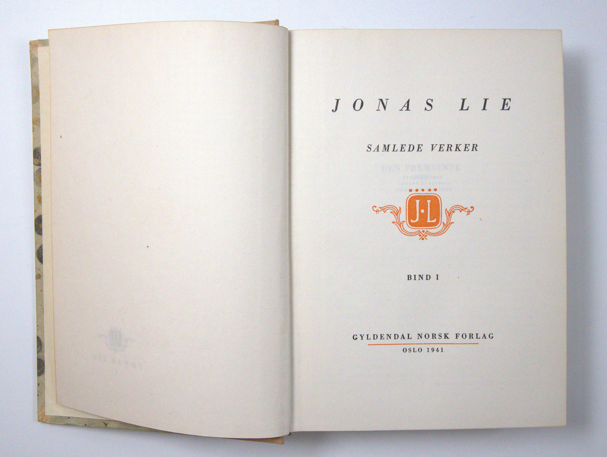 Bøker frå boksamlinga til Olav H. Hauge