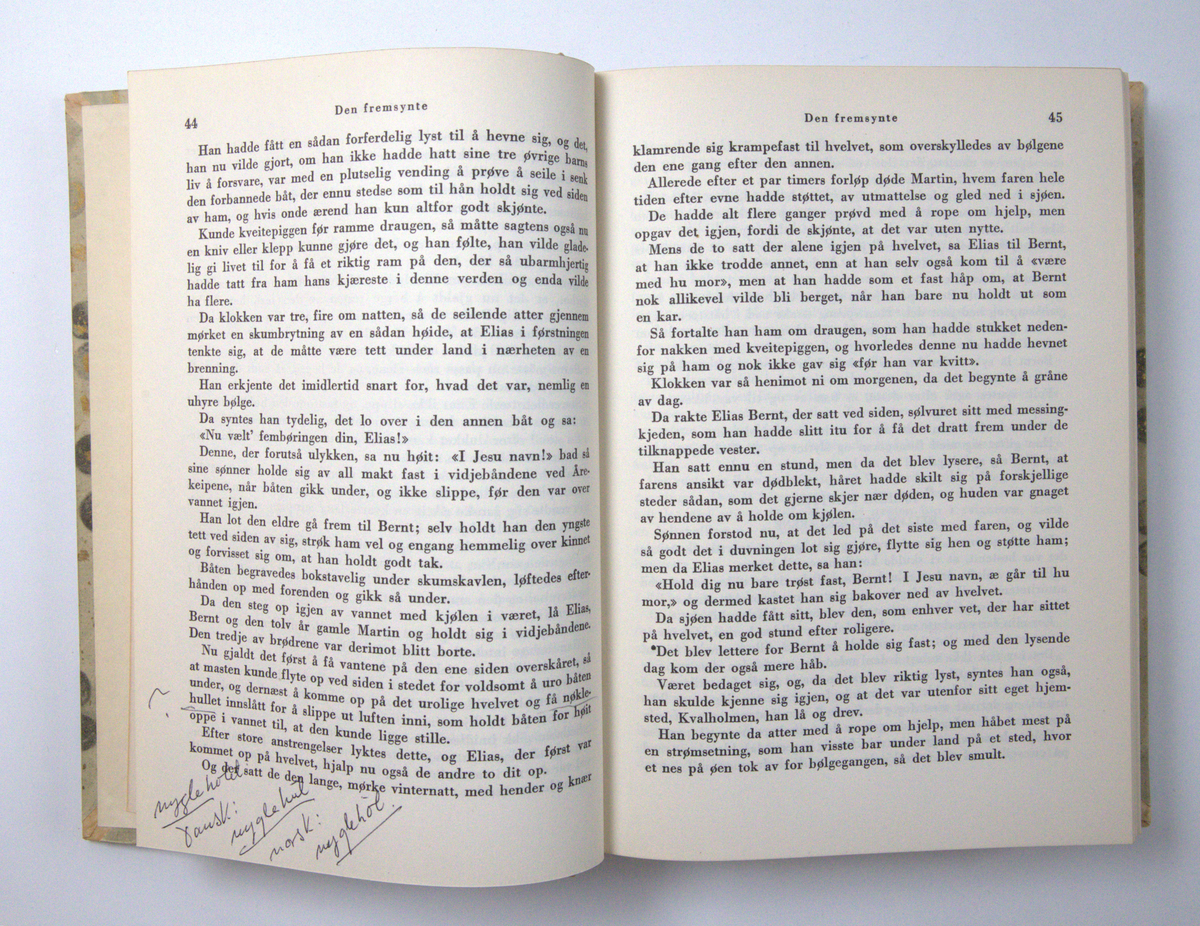 Bøker frå boksamlinga til Olav H. Hauge