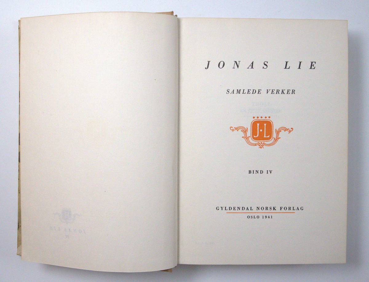 Bøker frå boksamlinga til Olav H. Hauge