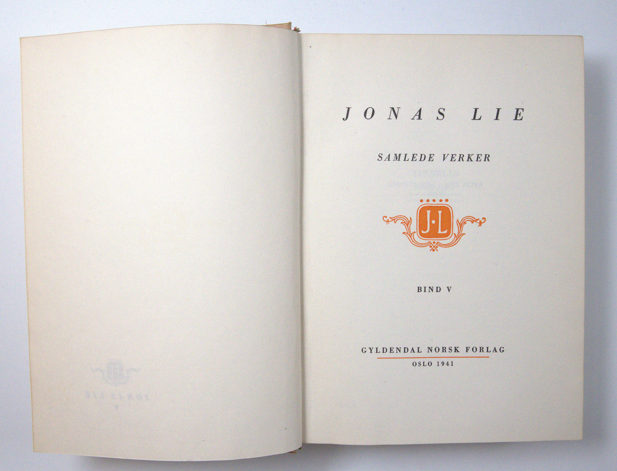 Bøker frå boksamlinga til Olav H. Hauge