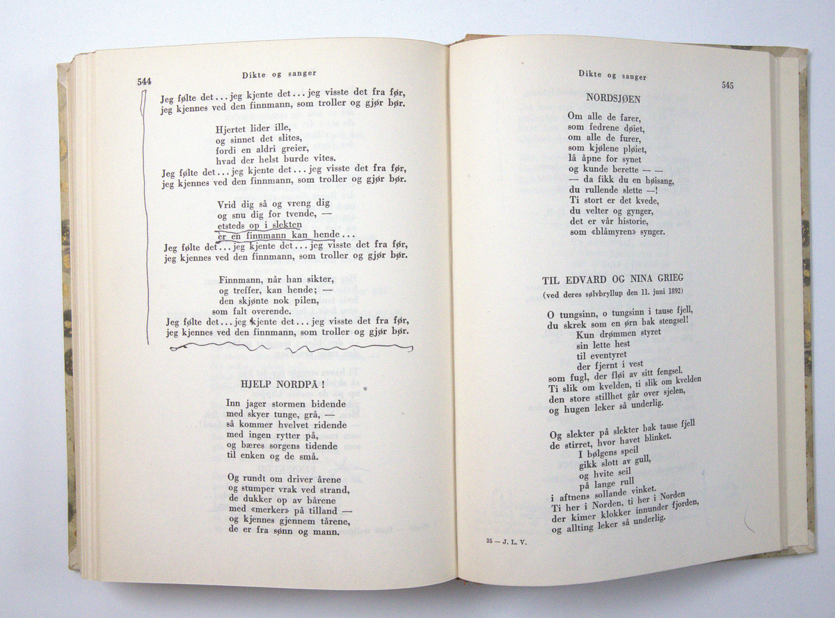 Bøker frå boksamlinga til Olav H. Hauge