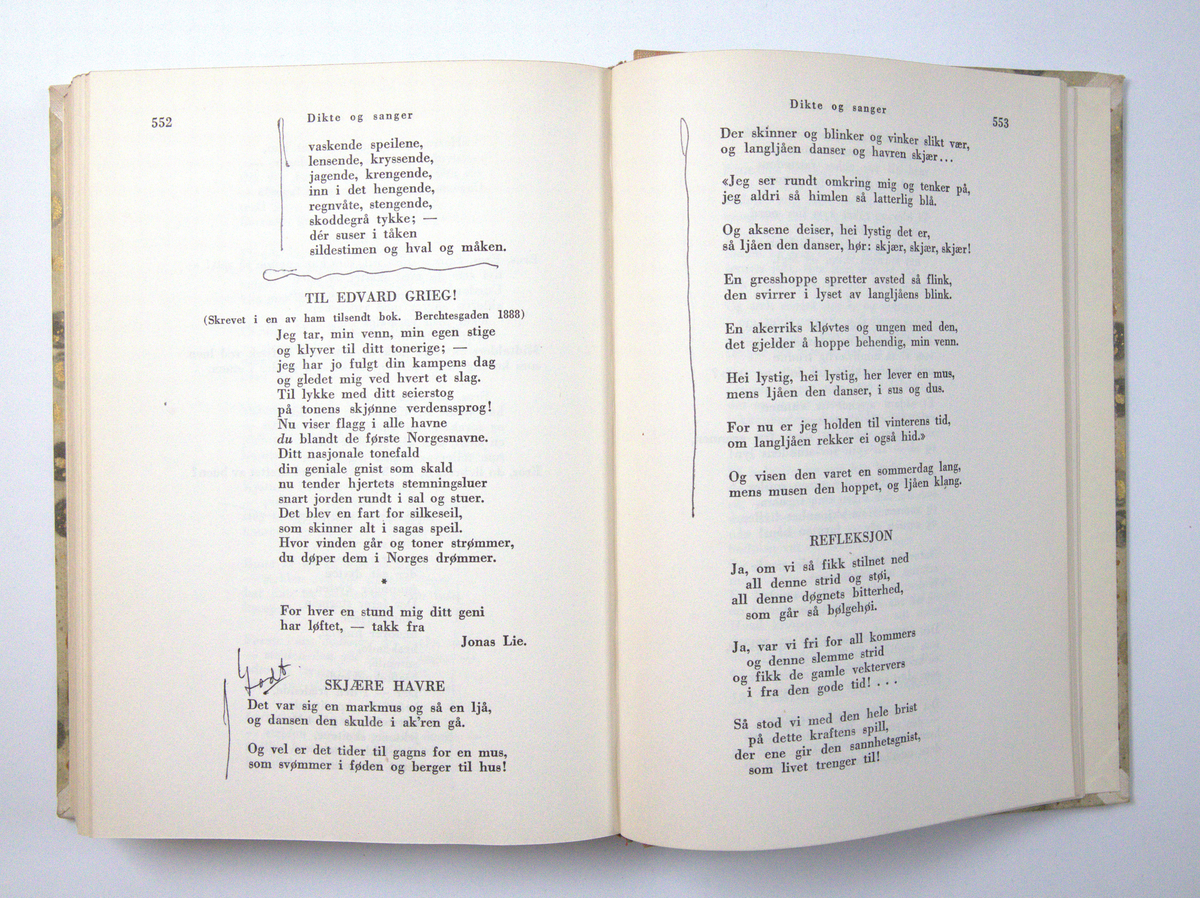 Bøker frå boksamlinga til Olav H. Hauge