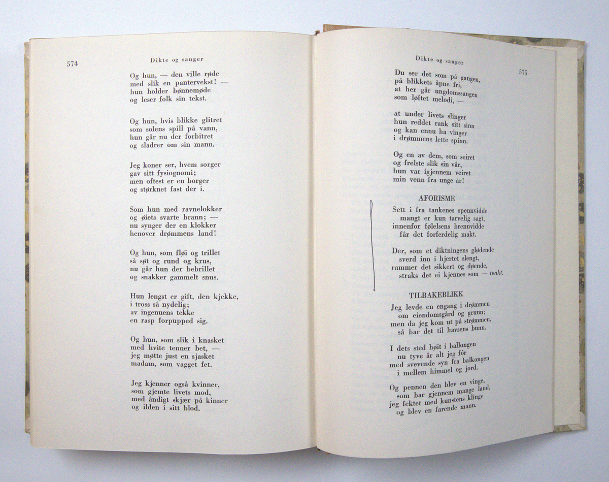 Bøker frå boksamlinga til Olav H. Hauge