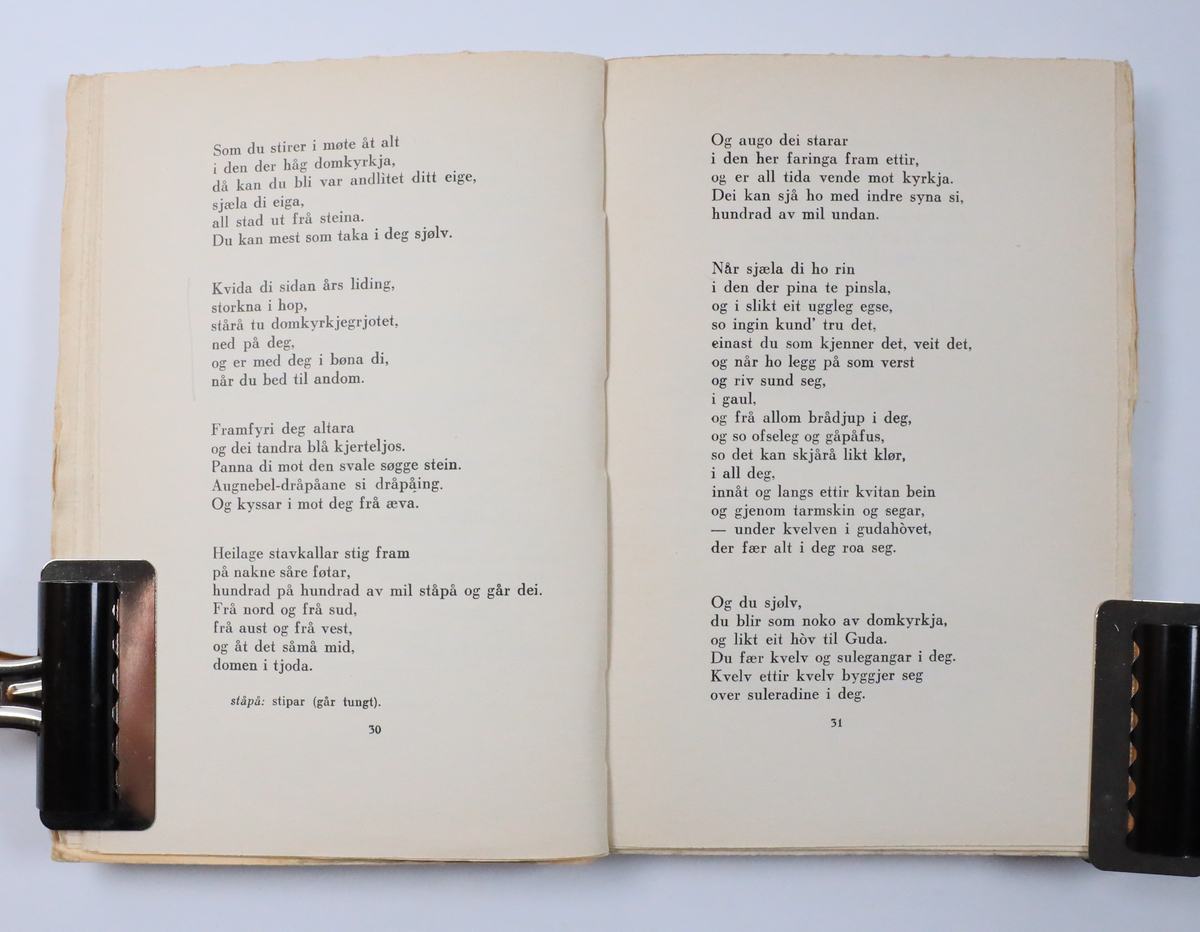 Bok frå boksamlinga til Olav H. Hauge