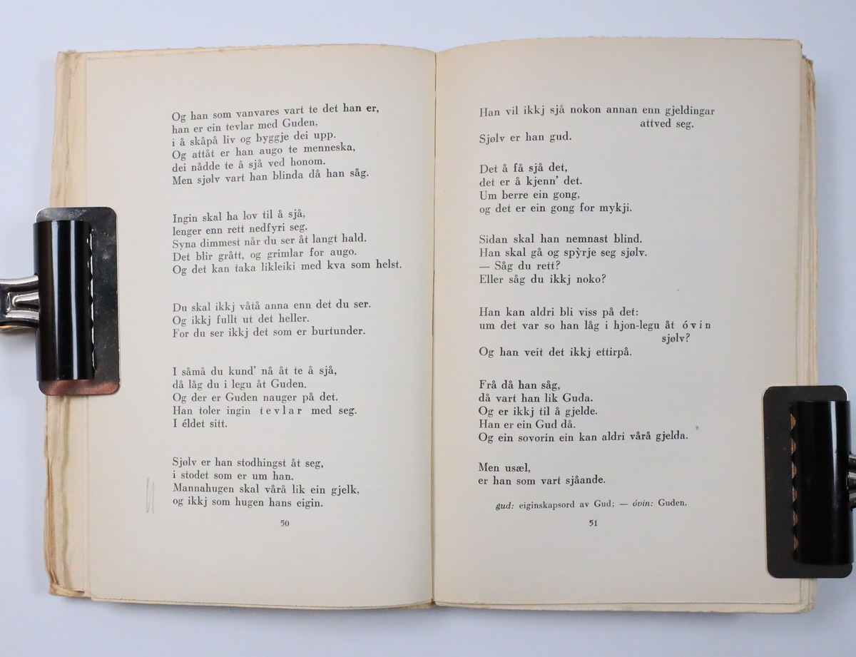 Bok frå boksamlinga til Olav H. Hauge