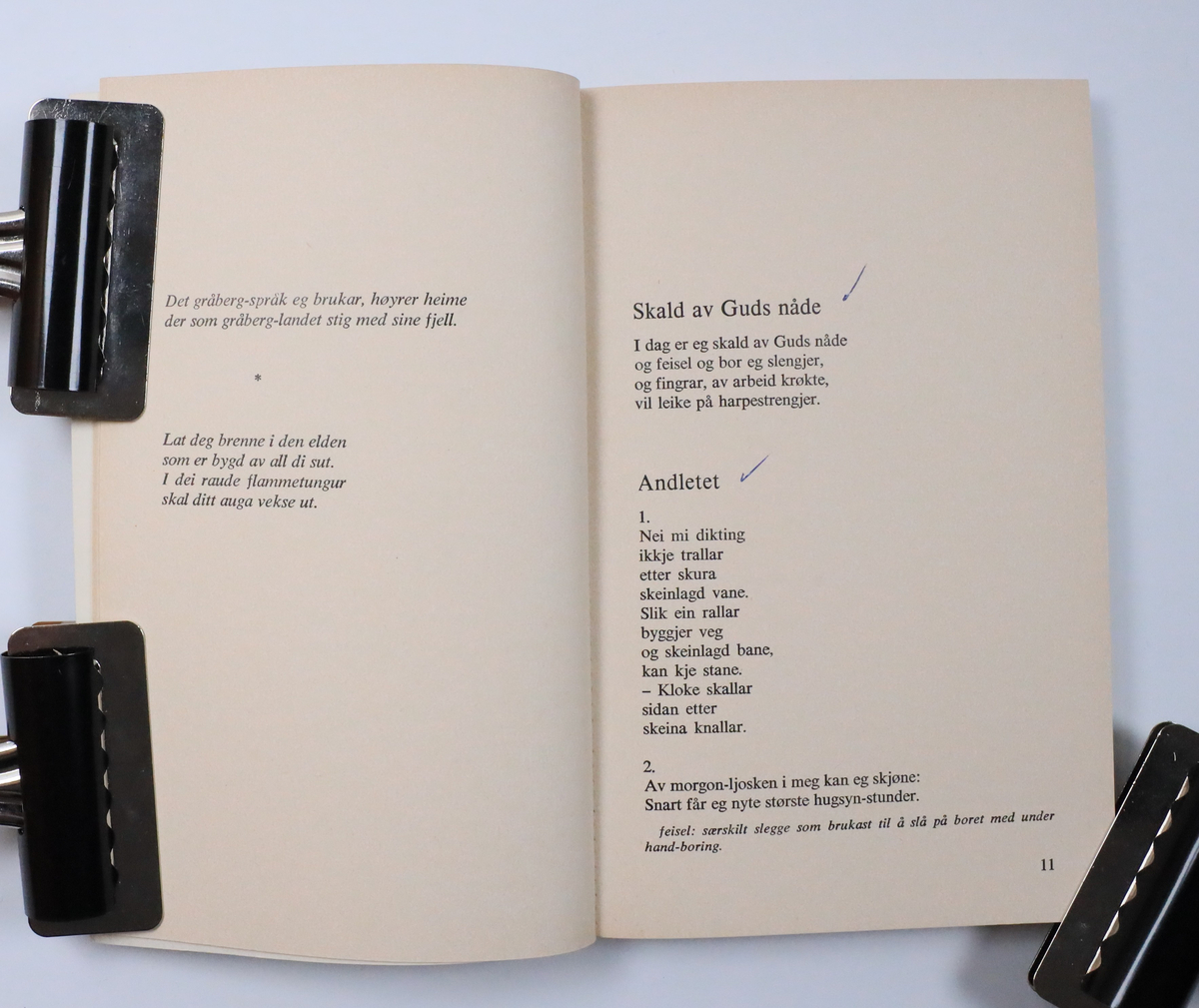 Bok frå boksamlinga til Olav H. Hauge