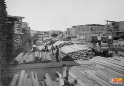 Marma-Långrörs AB Gamla Bilder. Brädgården