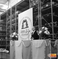 Söderhamns Verkstäder AB.
Från 100 års jubileum. En man som 