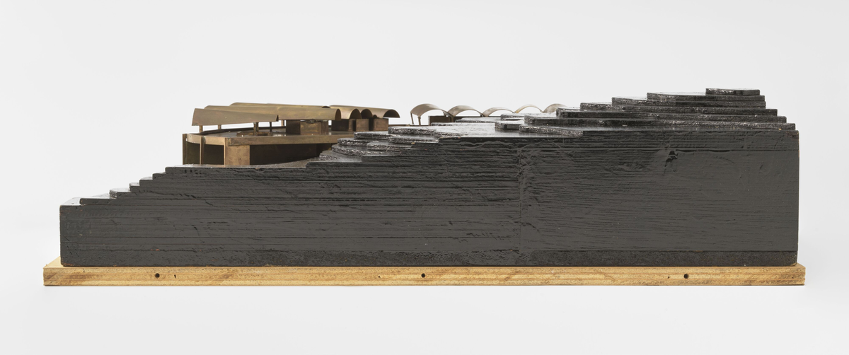 "Via spirale", utkast til konkurransen om restaurant på Spiraltoppen [Konkurransemodell]