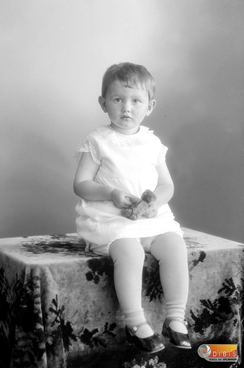 Stålhammar Söderhamn (liten flicka)