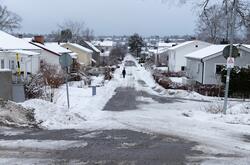 Ättestupsvägen i Lillängen, vintern 2024.