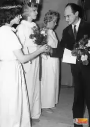 LM Ericsson Delsbo.
Disponenten Tore Hedberg uppvaktar
Tärna