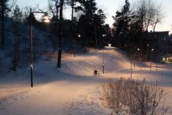 Mellan Nacka Forum och Lillängen ligger detta område med ett