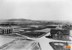 Södra Edsbyn 1899 vid nuvarande Södra Torget. Där huset till