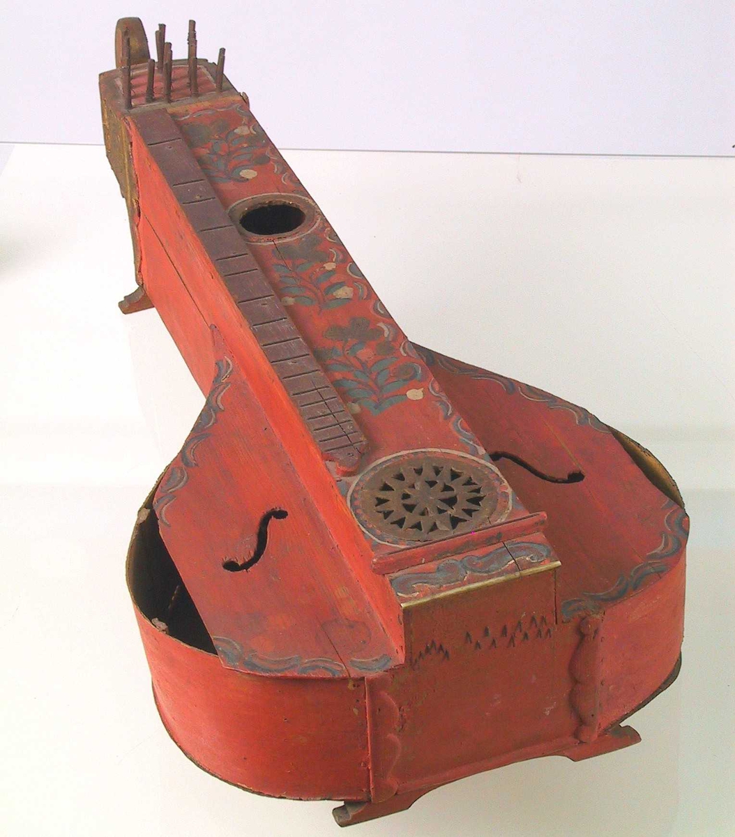 C-former/ stjerneformet rosett/ ranke