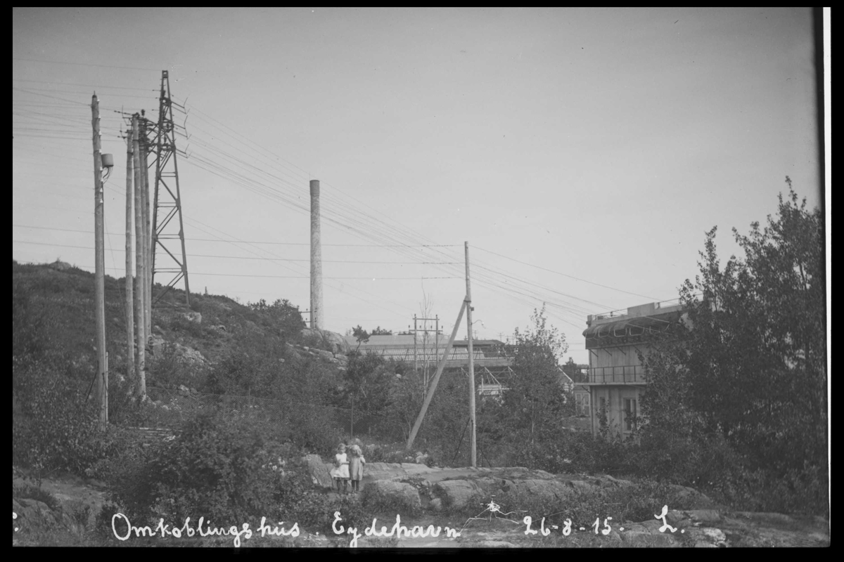 Arendal Fossekompani i begynnelsen av 1900-tallet
CD merket 0565, Bilde: 76
Sted: Bøylefoss høyspentlinjer
Beskrivelse: Innstrekk omkoblingshuset